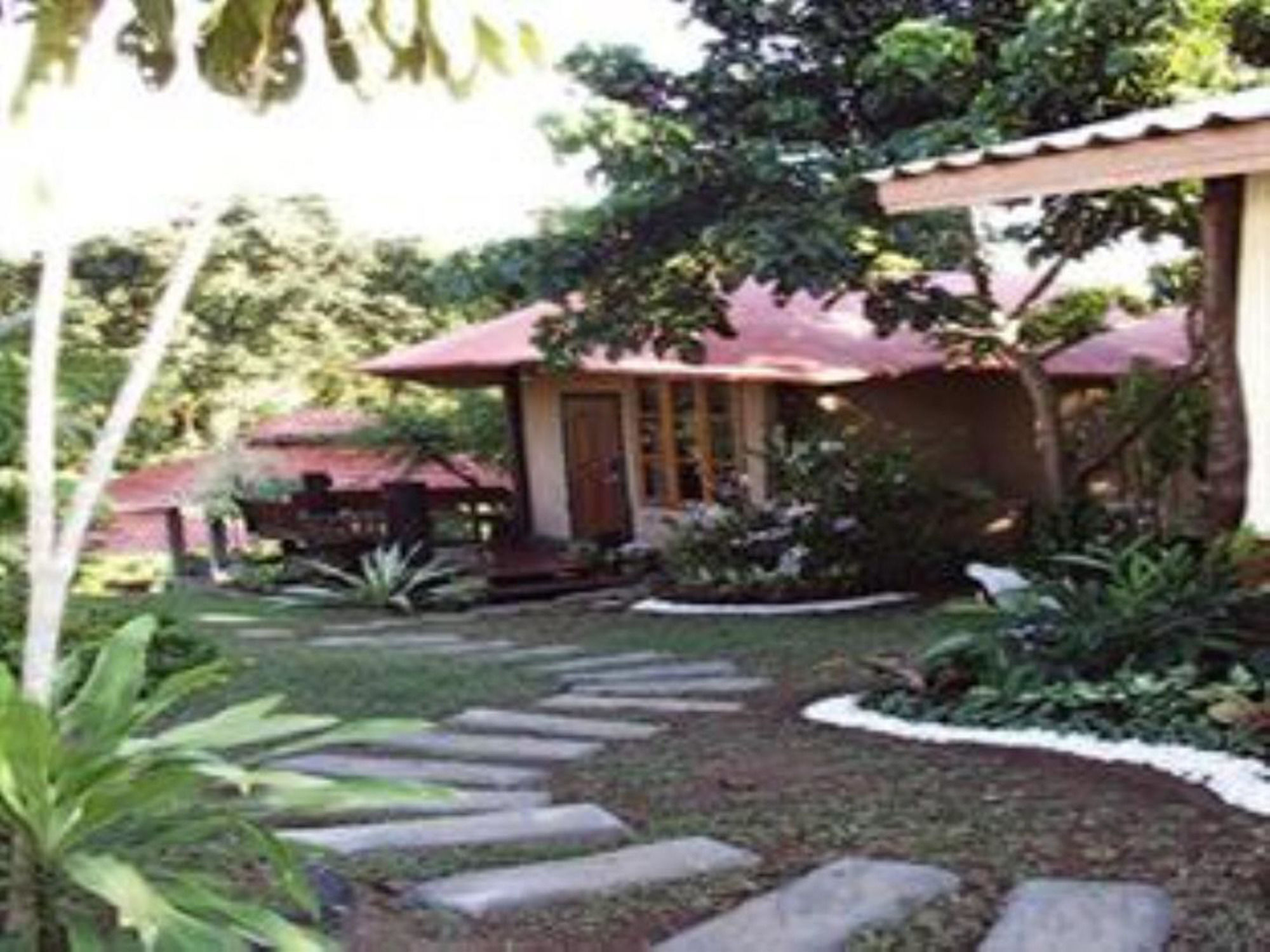 Hotel Baanphuthadol Mae Hong Son Exteriér fotografie